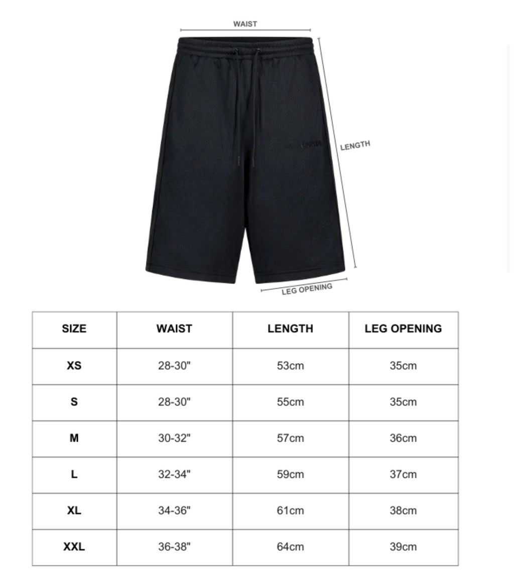 4 DAILY BLACK SHORTS